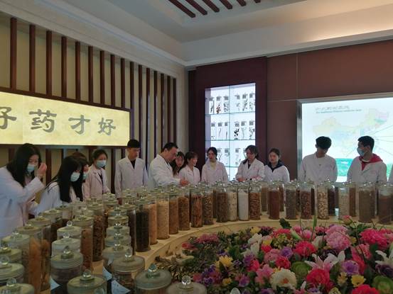 说明: C:\Users\dsj\Desktop\20210412张仲景见习（张琨）\4.15 见习\4.jpg
